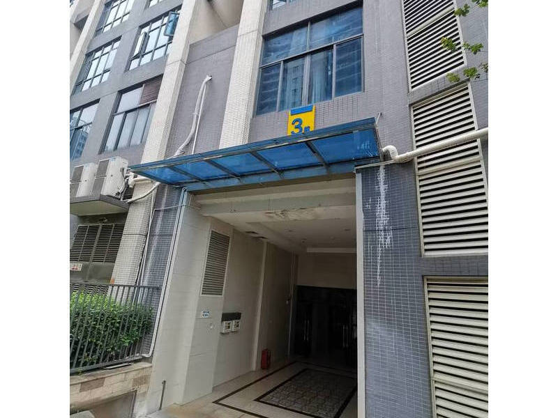 中山市西区翠虹路11号御水湾花园3幢1304房的房地产法拍房图片5