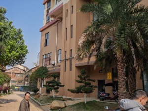 衡东县新塘镇建设沁园小区地下-2层车库244_衡阳法拍房图片