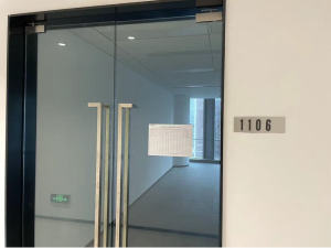 佛山市禅城区季华六路17号佛山绿地中心一座1106室 建筑面积130.11㎡佛山法拍房图片