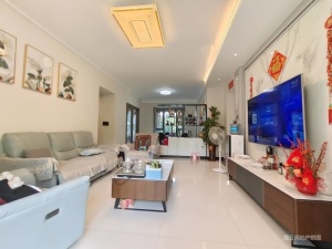 保利远洋领秀山 4室2厅 155.29㎡ 精装_中山五桂山街道长命水二手房图片