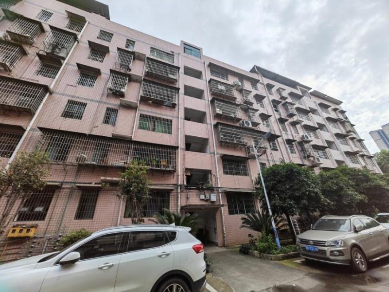 南省衡阳市雁峰区白沙洲街道白沙大道73号慧园名苑B栋404室法拍房图片5