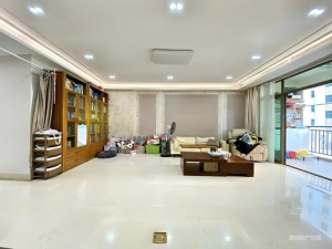 东方威尼斯 3室2厅 158.39㎡ 精装_惠州惠城区东江新城二手房图片