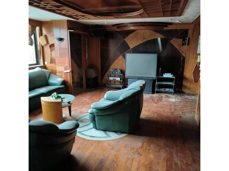 中山市东区竹苑新村贵竹横街16号603房、703房的房地产及室内财产法拍房图片6