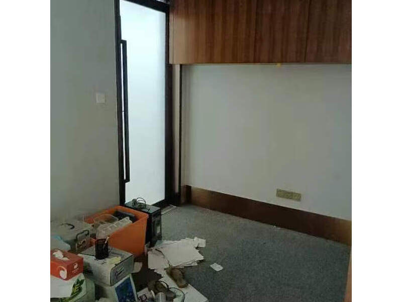 中山市港口镇港口大道19号怡方花园1栋1604卡法拍房图片3