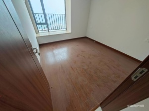 万科金域蓝湾 4室2厅 120㎡ 精装 万科金域蓝湾 4室2厅 120㎡ 精装中山石岐街道张溪二手房图片