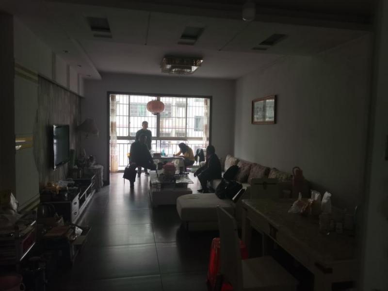 湖南省衡阳市蒸湘区立新路38号铧润雁峰苑501室法拍房图片3