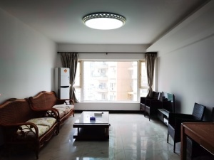 海湾花园 3室2厅 130㎡ 整租珠海香洲区吉大租房图片