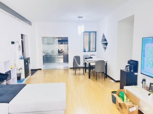 和泰家园 3室2厅 124㎡ 精装_中山火炬开发区华佗山公园二手房图片