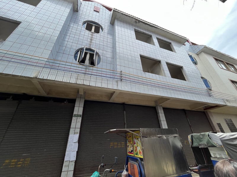 【第6次拍卖】中山市东升镇东方花园联发街37号商铺法拍房图片3